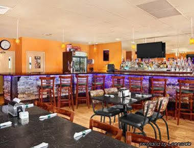 Hotel Days Inn & Suites By Wyndham Fort Pierce Midtown Fort Pierce